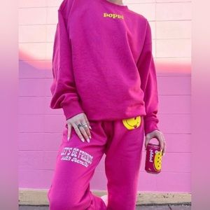 Poppi Matching Sweatsuit - Friends with benefits RARE!